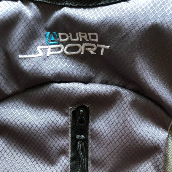 Duro Sport Hiking Cycling Hydration Backpack Sport Daypack Bag, NO BLADDER - Picture 3 of 9